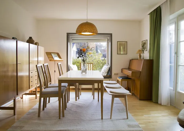 Dreimaedelshaus Uhldingen-Mühlhofen